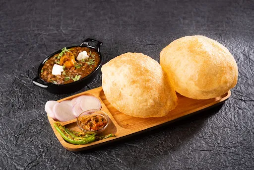 Chole Bhature + Gulab Jamun (1 Pc)