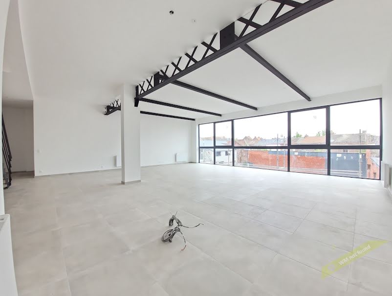 Vente loft 4 pièces 145.9 m² à Roubaix (59100), 278 000 €