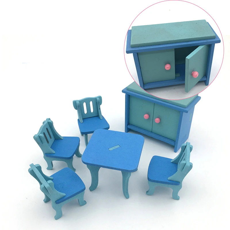 Maison de poupée miniature pour jouer, encourage l'imagination et la créativité des enfants. Un jouet idéal pour s'amuser.