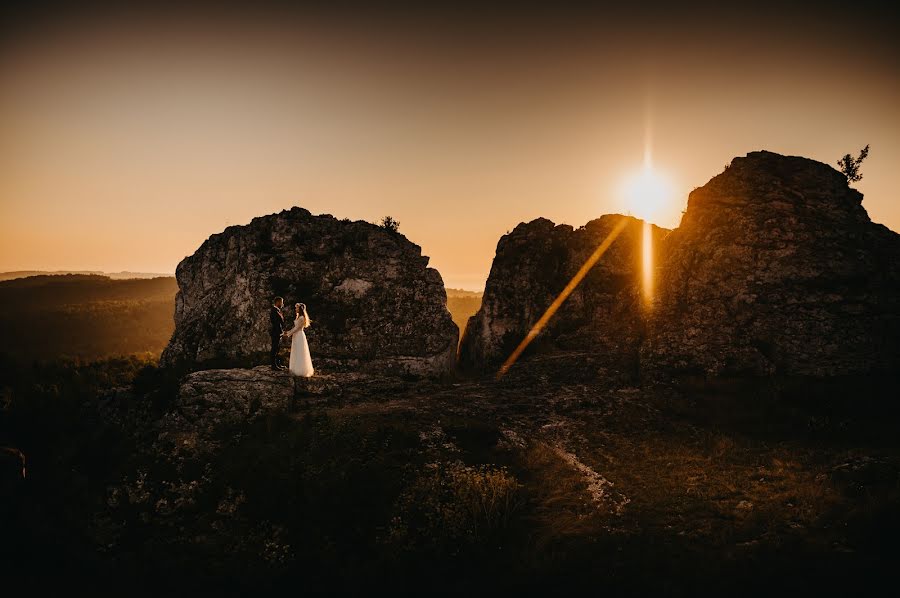 Fotógrafo de casamento Marcin Walawender (marcinwalawende). Foto de 3 de setembro 2020