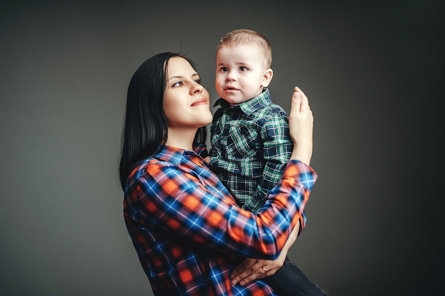 Wedding photographer Aleksandr Baranec (baranec). Photo of 12 January 2019