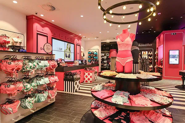 Photos of Hunkemoller, VR Bengaluru, Bangalore, March 2024