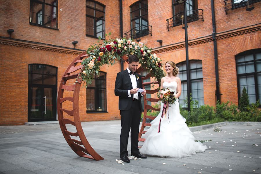 Fotógrafo de casamento Fedor Borodin (fmborodin). Foto de 1 de março 2015