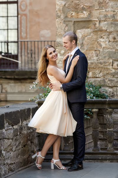 Fotógrafo de bodas Yuliya Gofman (manjuliana). Foto del 28 de abril 2021