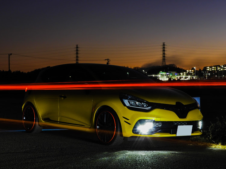 ルーテシアのめざせPickupcars・ルノー祭り・discover_ct・discover＿ct・今年もあとわずかに関するカスタム事例の投稿画像1枚目