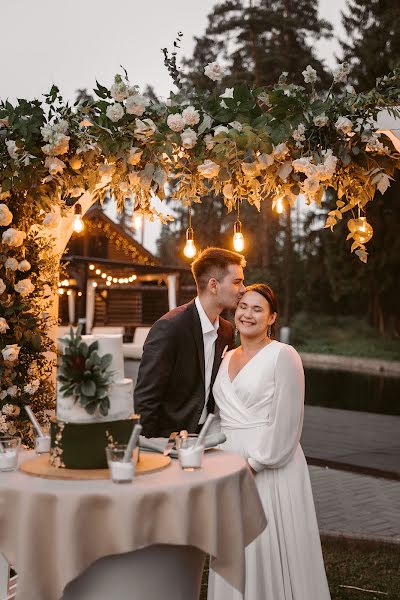 Fotografo di matrimoni Anna Fokina (fokinaphoto). Foto del 17 luglio 2022