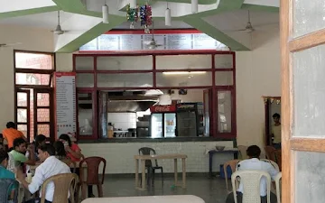 25-10-2019-best-college-budget-cafes-delhi_Ramjas_1.jpg