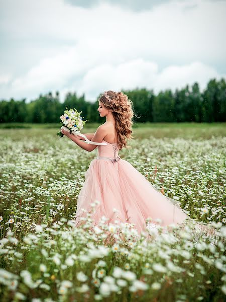 Wedding photographer Elena Trofimova (trofimovaelena). Photo of 19 July 2017