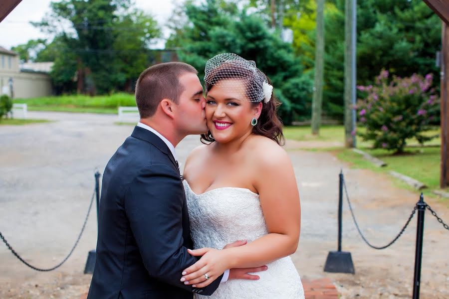 Fotógrafo de casamento Sarah Faison (sarahfaison). Foto de 7 de setembro 2019