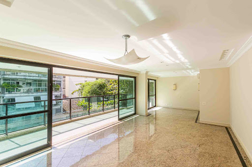 Apartment 1