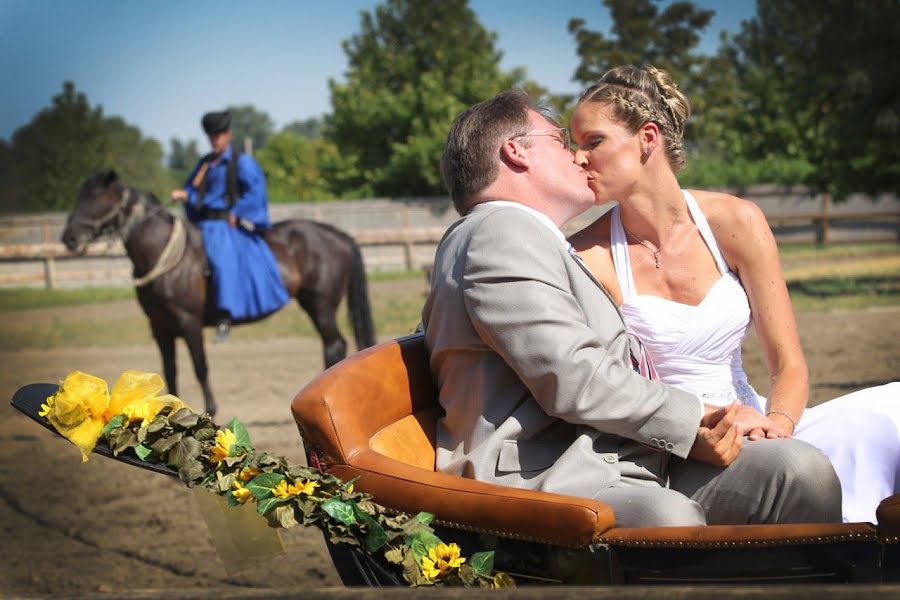 Fotógrafo de bodas Szabó Ákos (szaboakos). Foto del 3 de marzo 2019