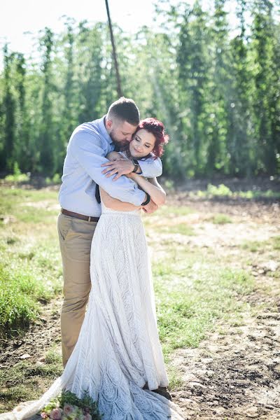 Fotografo di matrimoni Lada Baladova (baladova). Foto del 22 aprile 2022