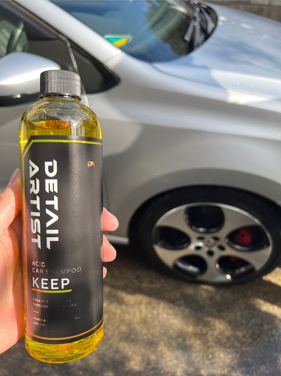 れんさんが投稿したコラボショット・洗車、コーティング・ながら洗車　プラズマコーティングα・ディテールアーティストに関するカスタム事例の投稿画像1枚目