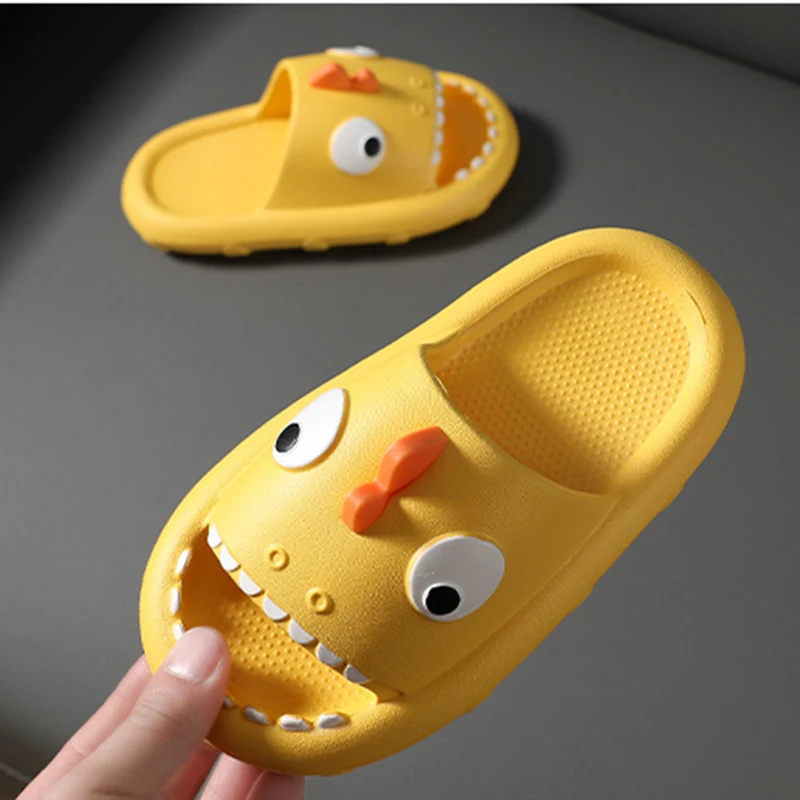 Chinelos de Tubarão Infantis Antiderrapantes para Meninos e Meninas, Sapatos de Banho para Crianças - Conforto e Segurança na Praia