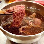 鬍鬚忠牛肉湯