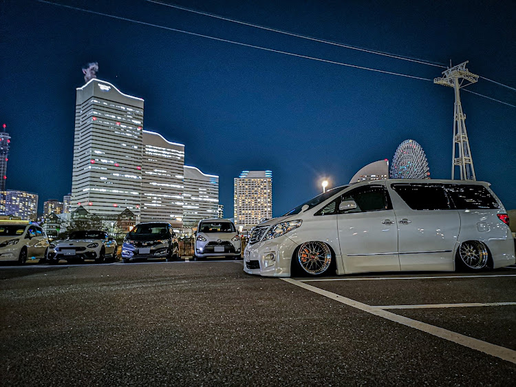 アルファードのTEAM Excitación・フリーダム・ネタ撮りに浜へ・イルミネーション・えっ❕まだ火曜日？😱に関するカスタム事例の投稿画像2枚目