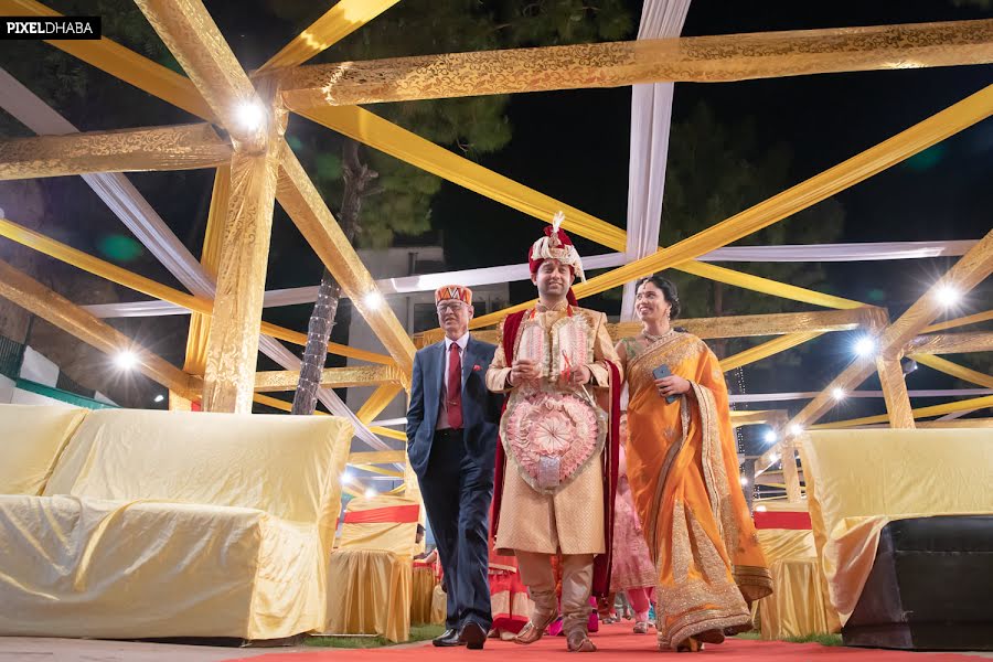 Wedding photographer Veeresh Pathania (pixeldhabakullu). Photo of 9 December 2020