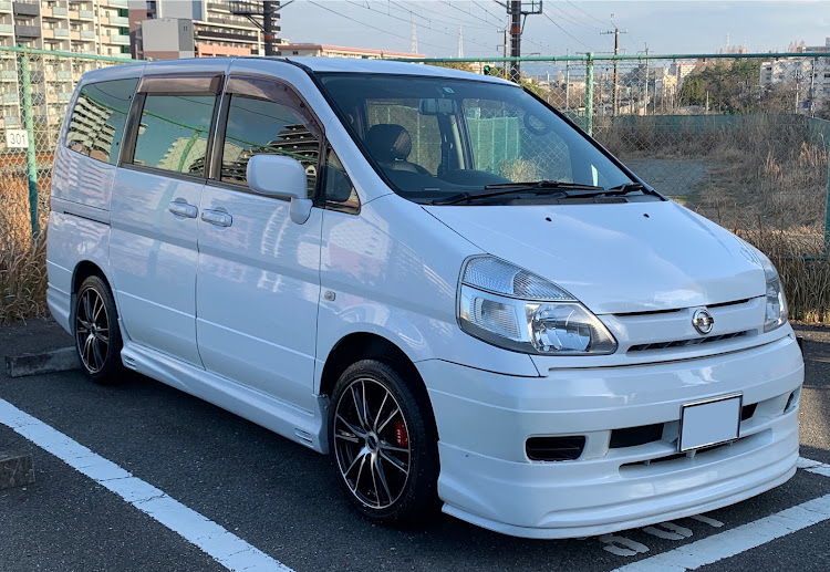 セレナの洗車・コロナウイルスに負けるなに関するカスタム事例の投稿画像1枚目
