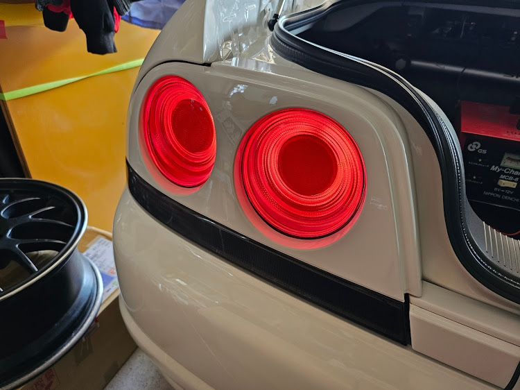 スカイライン GT-Rの#BCNR33・ストッパーラバー・バッテリー上がり・ブレーキランプつきっぱなしに関するカスタム事例の投稿画像1枚目