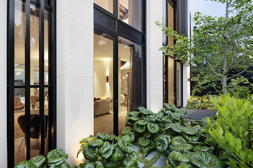 Maison contemporaine avec jardin et terrasse 2