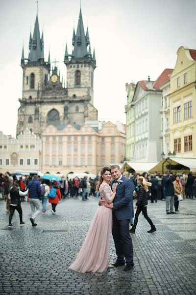 Fotógrafo de casamento Evgeniya Novickaya (klio24). Foto de 9 de março 2017