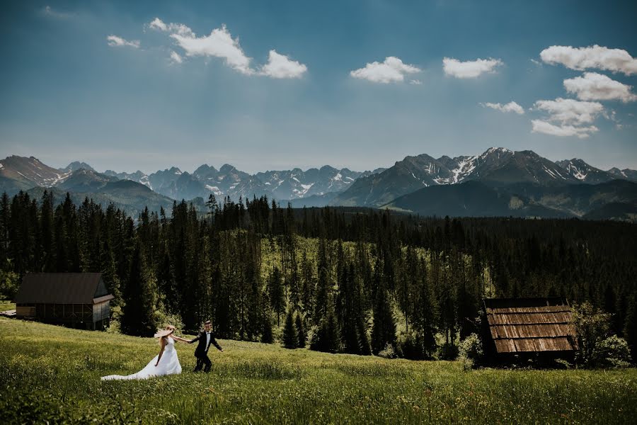 Wedding photographer Marcin Sosnicki (sosnicki). Photo of 7 April 2018