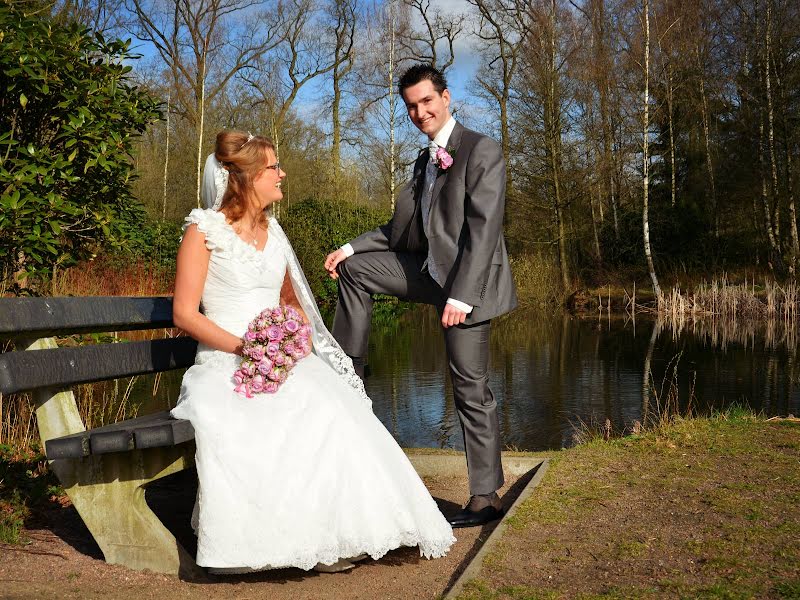 Fotógrafo de casamento Susan Rekers (fotosuusenzo). Foto de 19 de fevereiro 2019