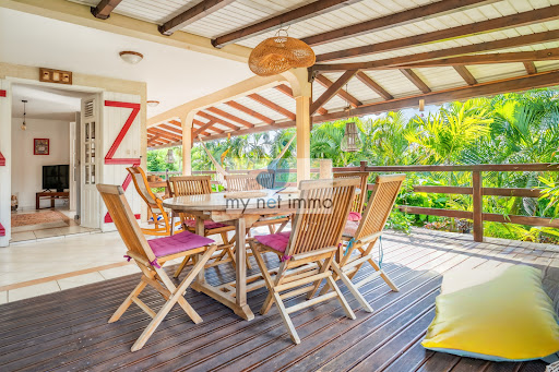 Villa with pool and terrace 5