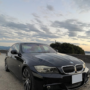 320i Mスポーツ