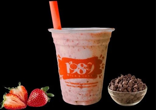 Strawberry Choco Chips Thickshake