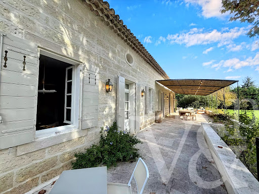 Property with pool 3