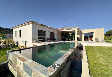 Villa with pool and terrace 2