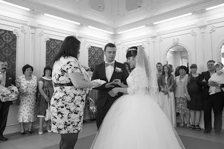 結婚式の写真家Sergey Ilin (mono)。2015 7月5日の写真