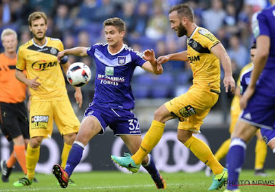 Leander Dendoncker: "Etre dominé à la maison, ce n'est pas normal"