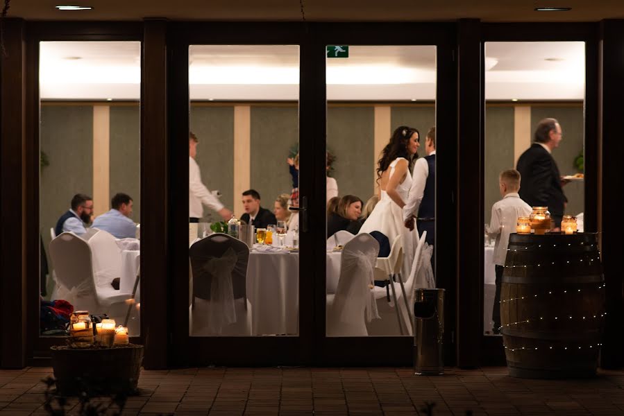 Fotógrafo de casamento Gyula Penzer (penzerpix). Foto de 22 de fevereiro 2019