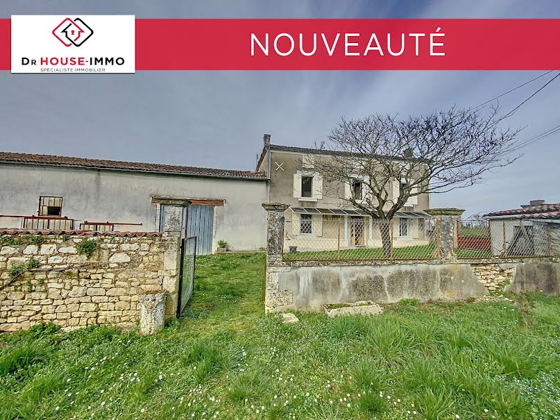 Vente maison 5 pièces 148 m² à Vouharte (16330), 191 700 €