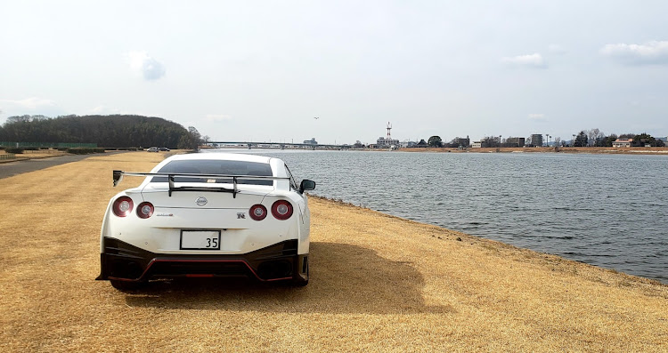 NISSAN GT-RのNISMO・#平日のルーティンに関するカスタム事例の投稿画像2枚目