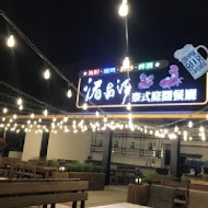 湄南河泰式庭園餐廳 台中旗艦店