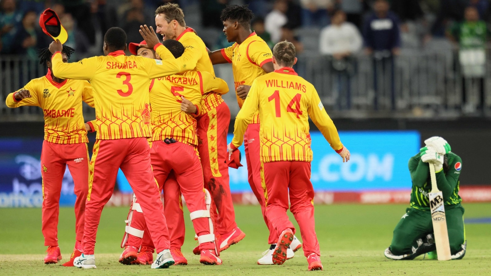 Pakistan vs Zimbabwe T20 WC 2022