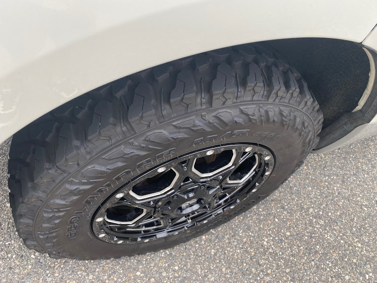 デリカD:5のデリカD:5・新潟デリカ乗り・新潟デリカ・ジオランダーM/T G003・EXTREME-J XJ-06に関するカスタム事例の投稿画像3枚目