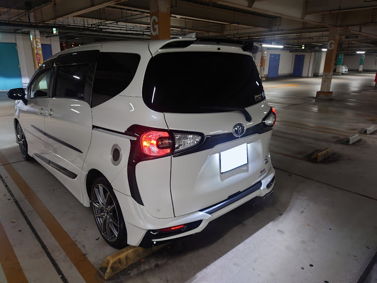 シエンタのバックシャンな愛車に関するカスタム事例の投稿画像1枚目