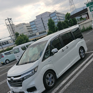 ステップワゴンスパーダ RP5