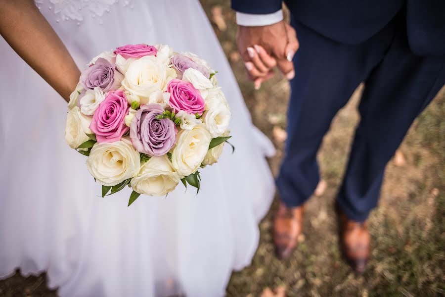 Fotógrafo de casamento Claudiu Mercurean (mercureanclaudiu). Foto de 16 de outubro 2017