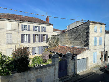 appartement à Saintes (17)