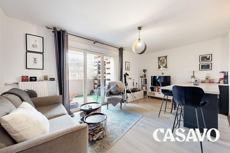 Vente appartement 4 pièces 71 m² à Combs-la-Ville (77380), 244 000 €