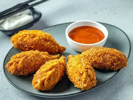 Veg Kurkure Momos