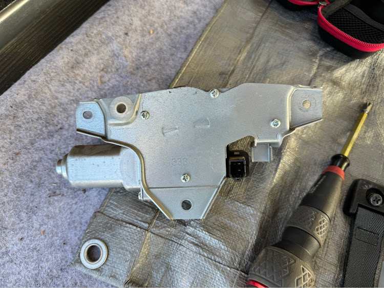 ハイゼットカーゴのワイパー倒立化・リヤワイパー倒立化・DIY・ゼロ円カスタム・0円カスタムに関するカスタム事例の投稿画像4枚目