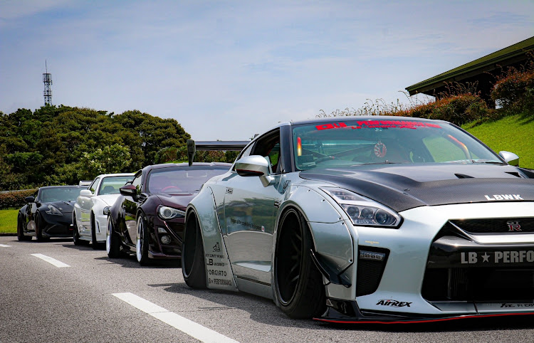 NISSAN GT-RのLIBERTYWALK・LB★PERFOMANCE・35の日・ゆかいな仲間たちに感謝‼︎・コロナウイルスに負けるなに関するカスタム事例の投稿画像1枚目