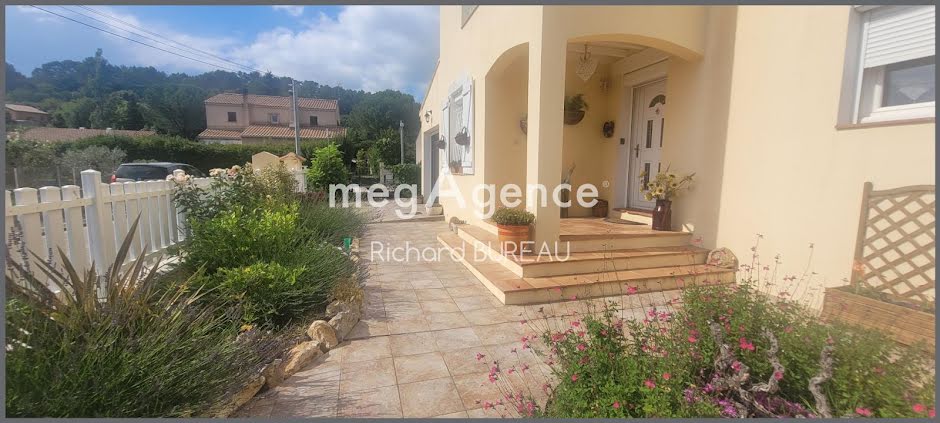 Vente viager 7 pièces 144 m² à Pignans (83790), 170 000 €