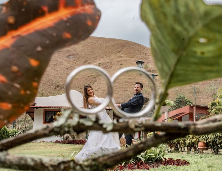 Fotógrafo de casamento Hermes Albert (hermesalbert). Foto de 14 de julho 2022